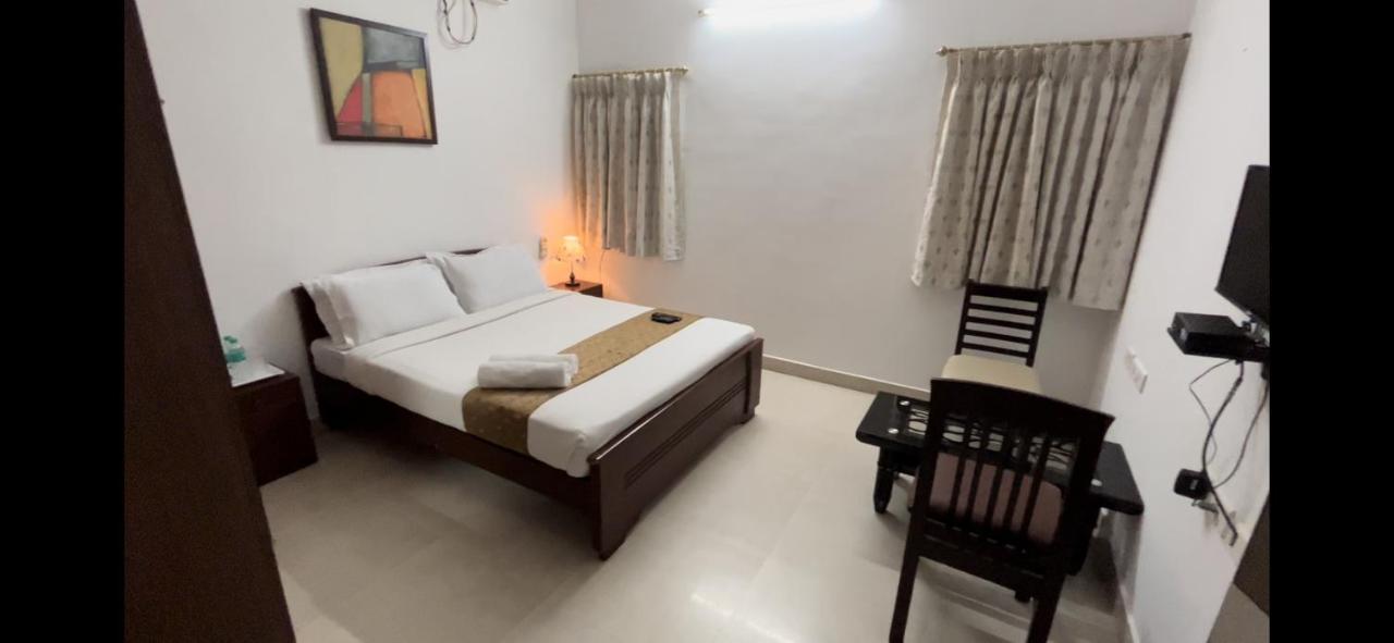 Hotel Avuraa Hospitality India Čennai Exteriér fotografie